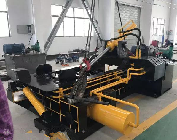 懷柔250噸雙主缸廢鋼打包機(jī)，廢鐵打包機(jī)